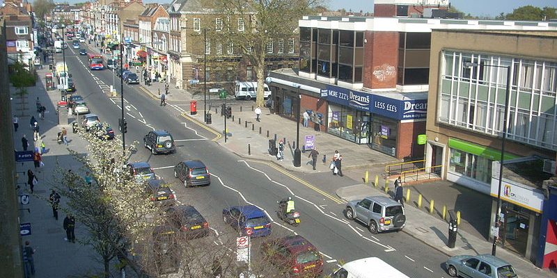 Airport Transfer from Finchley to Heathrow