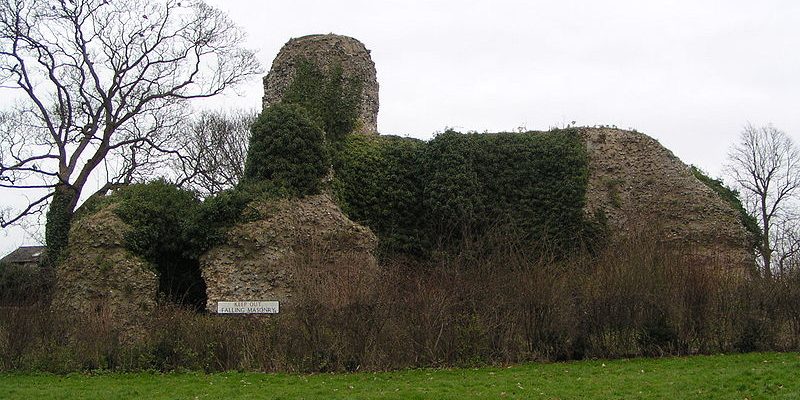 Taxi Transfer from Gatwick Airport to Saffron Walden