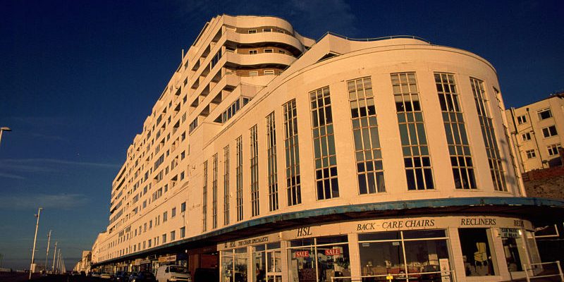 Taxi Transfer from Heathrow Airport to St Leonards