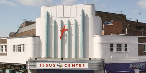 Taxi Transfer from Luton Airport to Northampton