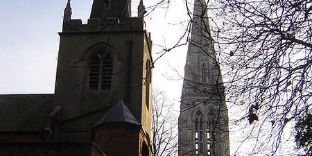 Taxi from Stoke Newington to Gatwick Airport