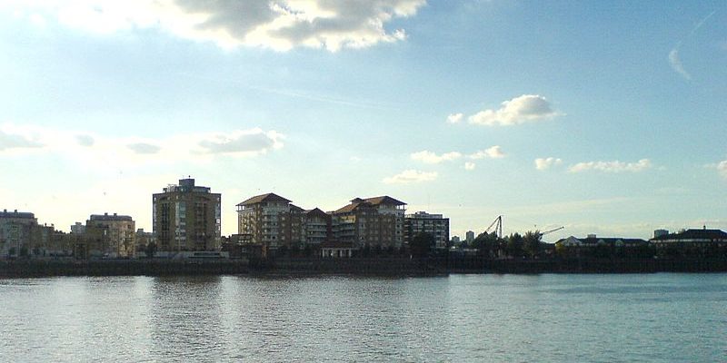 Taxi Transfer from Rotherhithe to Heathrow Airport