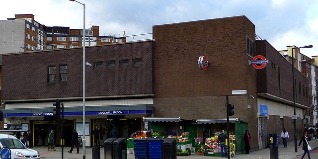 Taxi Transfer from Stockwell to Luton Airport