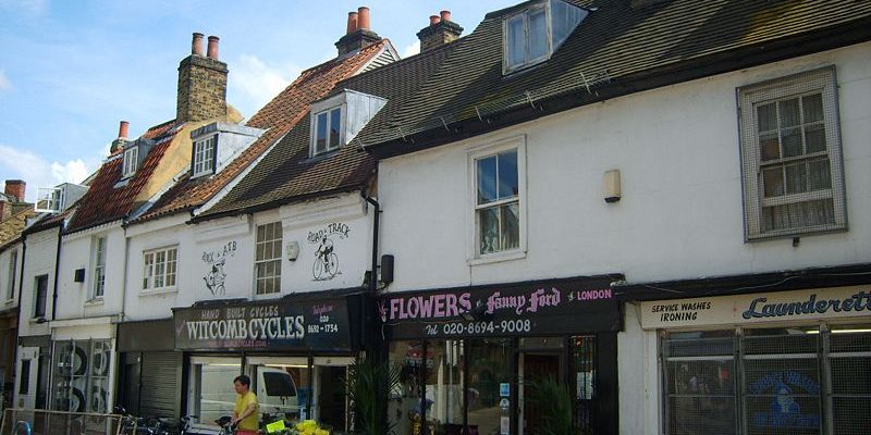 Airport Transfer from Deptford to London City