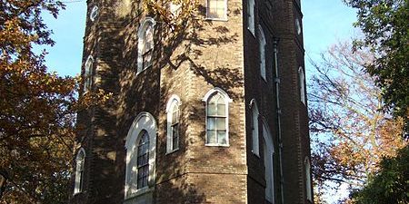 Airport Transfer from Eltham to Gatwick