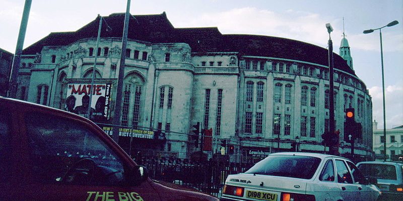 Taxi Transfer from Catford to Heathrow Airport