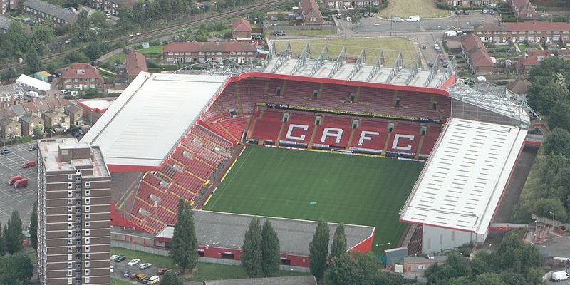 Taxi Transfer from Charlton to Heathrow Airport