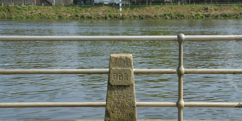 Taxi Transfer from Mortlake to Heathrow Airport