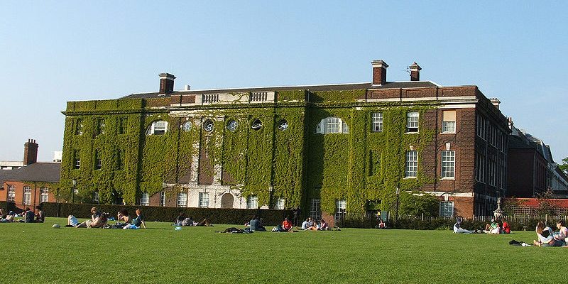 Taxi from New Cross to Heathrow Airport