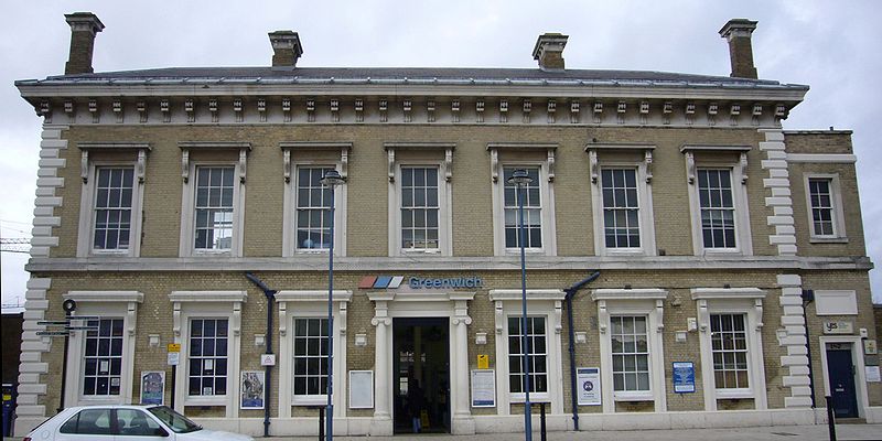 Airport Transfer from Greenwich to London City Airport