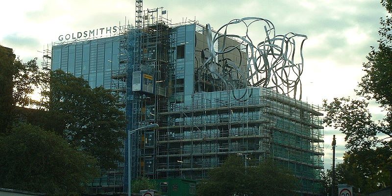 Taxi from New Cross to London City Airport