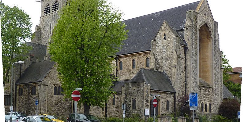 Taxi Transfer from Anerley to Luton Airport