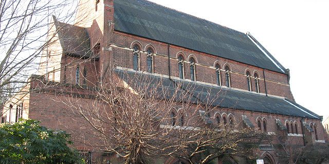 Taxi Transfer from Blackheath to Luton Airport