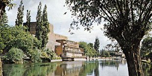 Taxi Transfer from Stansted Airport to Stratford-upon-Avon