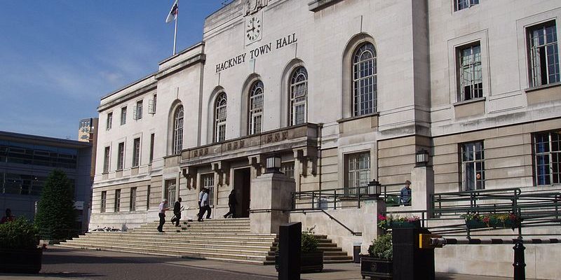 Airport Transfer from Hackney Central to Heathrow