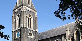 Taxi Transfer from Hanwell to Gatwick Airport