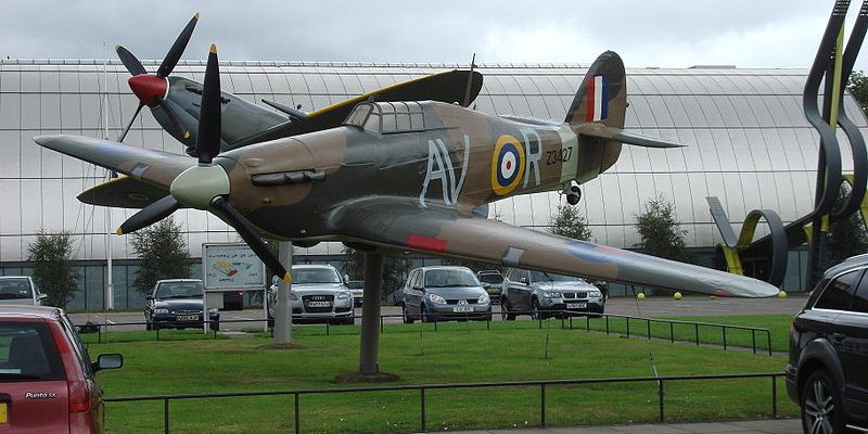 Taxi Transfer from Hendon to Gatwick Airport