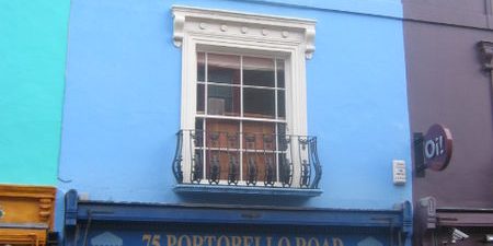 Taxi Transfer from Notting Hill to Gatwick Airport