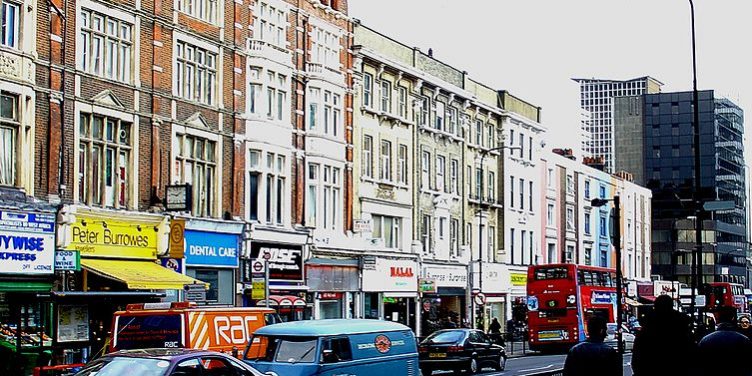 Taxi Transfer from Paddington to Gatwick Airport