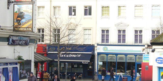 Taxi Transfer from Surbiton to Gatwick Airport