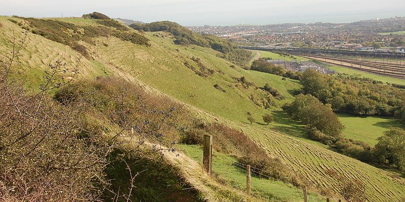 Taxi Transfer from Tadworth to Gatwick Airport