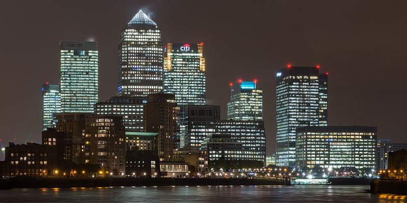 Taxi Transfer from Tower Hamlets (E14) to Gatwick Airport