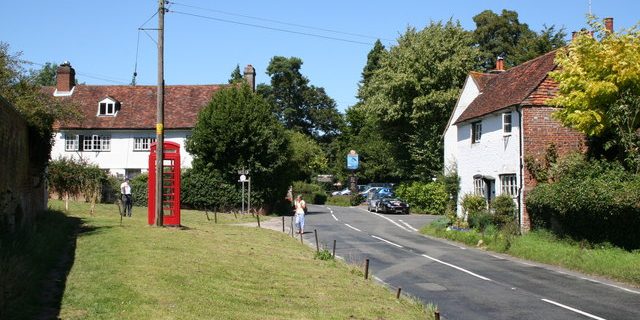 Taxi Transfer from Betchworth to Heathrow Airport