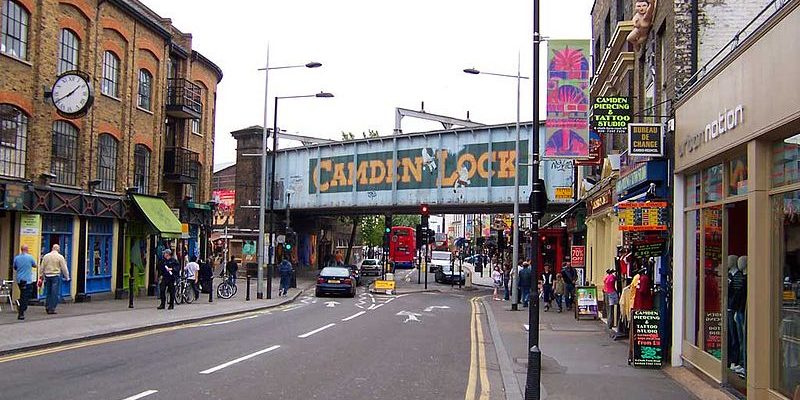 Taxi Transfer from Camden Town to Heathrow Airport