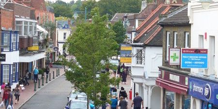 Taxi Transfer from Egham to Heathrow Airport