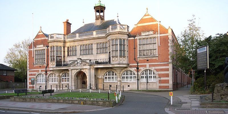 heathrow-airport-transfer-to-hendon Taxi Transfer from Hendon to Heathrow Airport