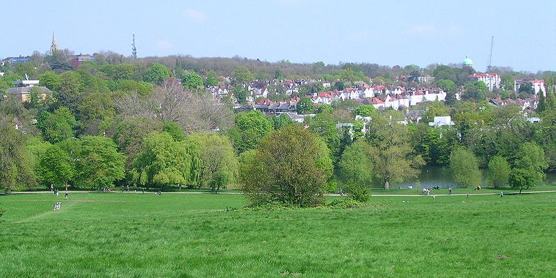 heathrow-airport-transfer-to-highgate Taxi Transfer from Highgate to Heathrow Airport