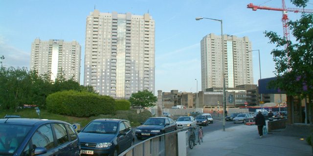 Airport Transfer from Lower Edmonton to Heathrow