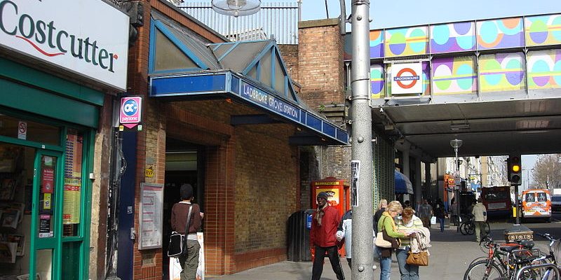 Taxi from North Kensington to Heathrow Airport