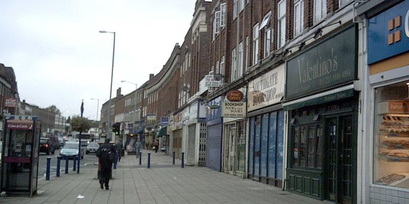 heathrow-airport-transfer-to-southgate Taxi Transfer from Southgate to Heathrow Airport