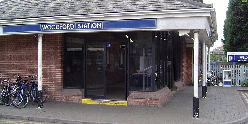 Taxi from Woodford and South Woodford to Heathrow Airport