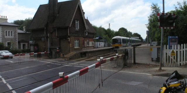 Taxi Transfer from Betchworth to London City Airport