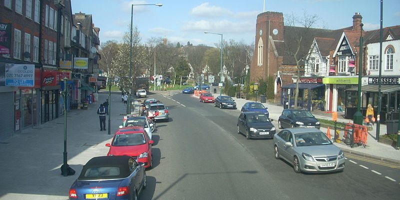 Taxi Transfer from Mill Hill to London City Airport