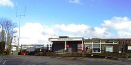 Taxi from West Byfleet to London City Airport