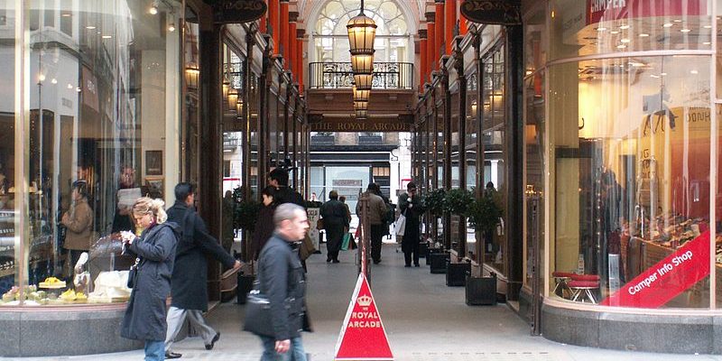 london-city-airport-transfer-to-westminster-w1 Taxi from Westmister W1 to London City Airport