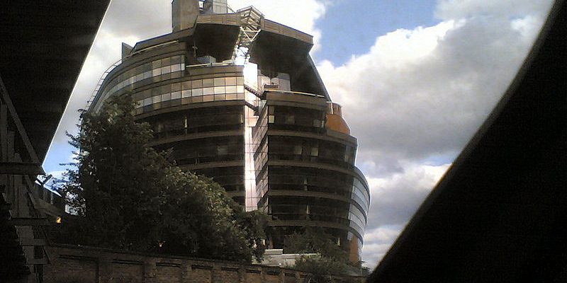 Airport Transfer from Hammersmith to Luton