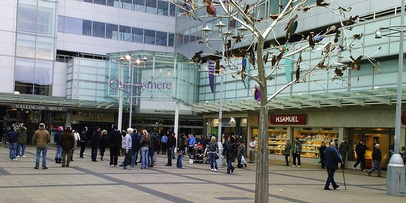 Taxi Transfer from Slough to Luton Airport