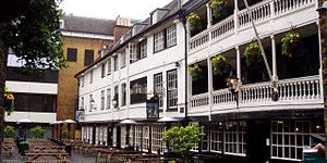 luton-airport-transfer-to-southwark Taxi Transfer from Southwark to Luton Airport