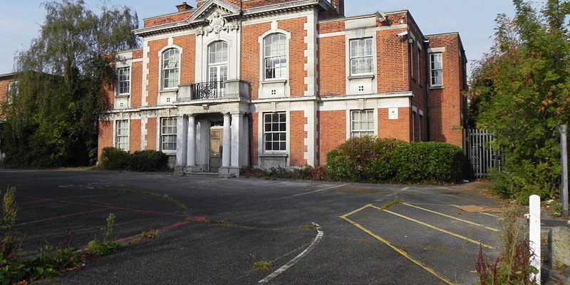 stansted-airport-transfer-to-chingford Taxi Transfer from Chingford to Stansted Airport