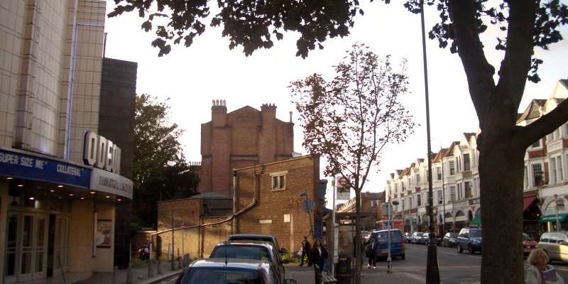 Taxi from Muswell Hill to Stansted Airport