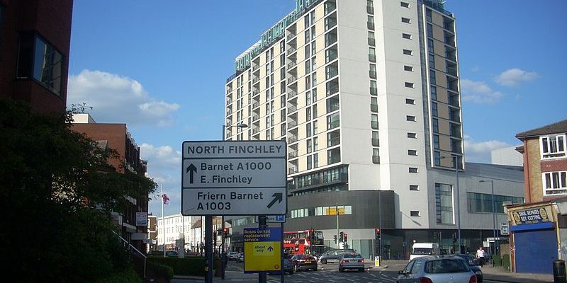 Taxi from North Finchley to Stansted Airport