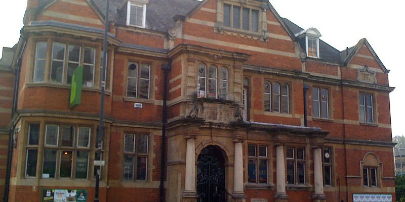 Taxi from Shepherds Bush to Stansted Airport