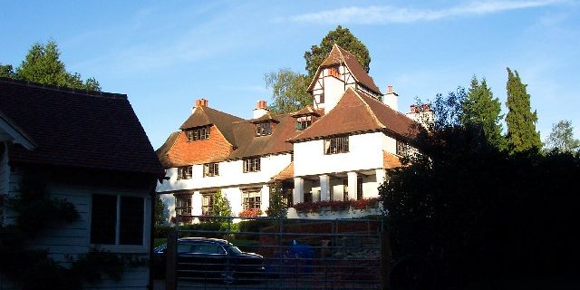 Taxi Transfer from Woking to Stansted Airport