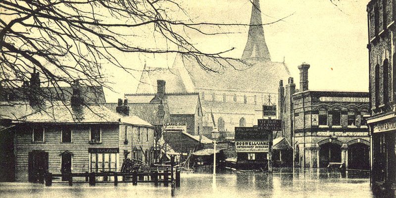 Taxi Transfer from Beckenham to Gatwick Airport