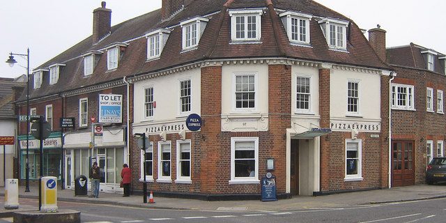 Taxi Transfer from Orpington to Gatwick Airport