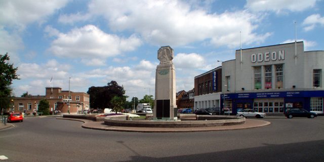 Taxi Transfer from Beckenham to Heathrow Airport